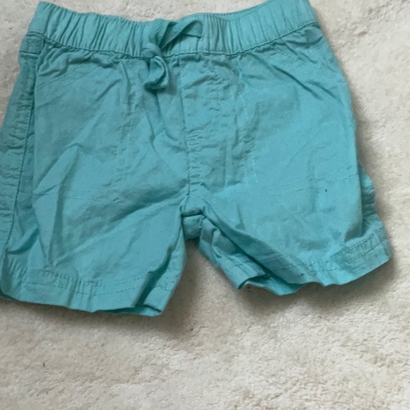 First Impressions bundle of pull-up shorts. 6-9m - Picture 3 of 14